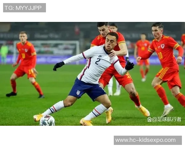 球星私下加练展现坚持精神诠释足球背后不为人知的努力