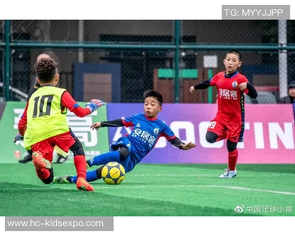 足球小将粉丝心中的球星传奇与梦想舞台